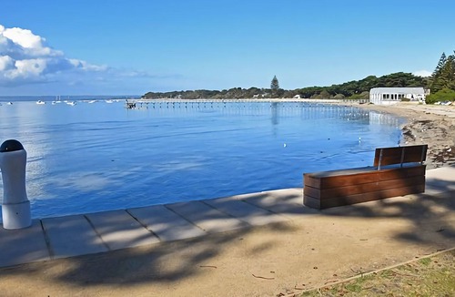 Sorrento Apartment | SALT 14 Sorrento Luxury walk to beaches shops