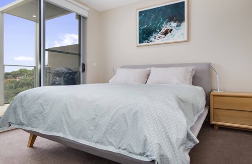 Sorrento Apartment | SALT 14 Sorrento Luxury walk to beaches shops