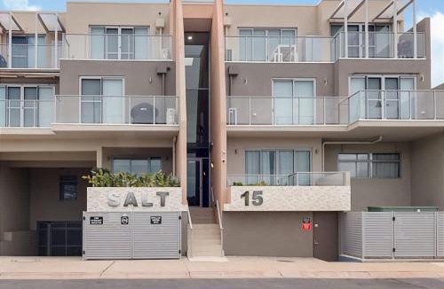 Sorrento Apartment | Salt 5 Sorrento walk to beaches shops cafes and restaurants