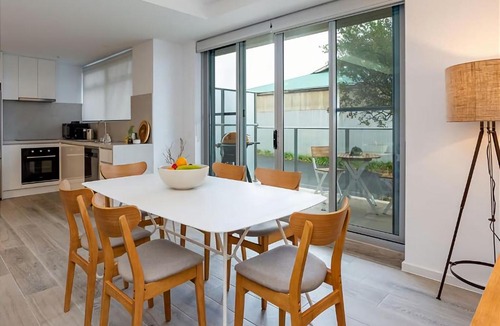 Sorrento Apartment | Salt 7 Spacious Luxury in Sorrento walk to the beach
