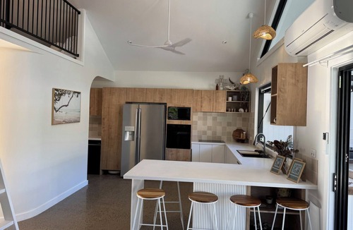Horseshoe Bay House | Salt Ayres on Magnetic Island, the perfect tropical getaway