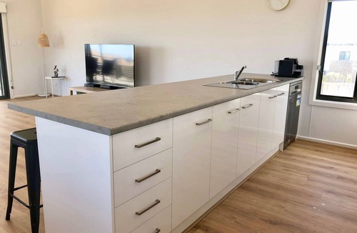 Wrenfordsley House | Salt Eyre Sceale Bay Holiday House
