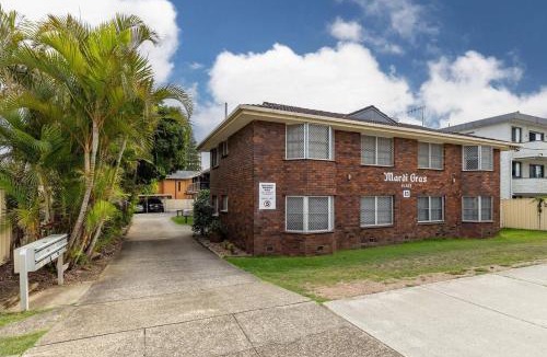 Forster Apartment | 'Salt & Mardi' Great location!