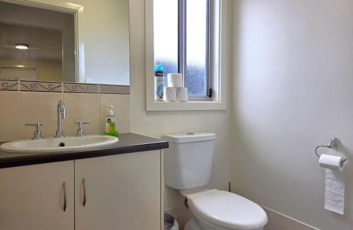 Port Victoria House | Saltwater Breeze at Port Victoria