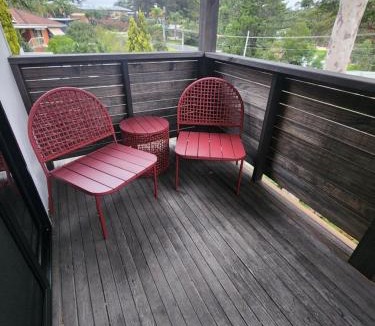 Sunshine Bay House | Saltwater Daze - Hosted