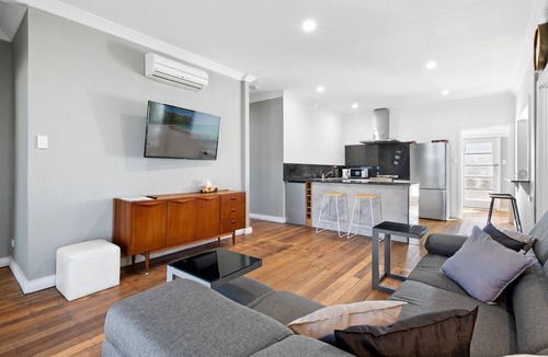 Narooma House | Salty Sea Cottage - Great Central Location