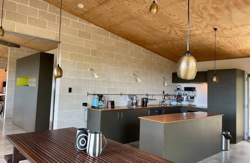 Myponga Beach House | Sampson Retreat - Myponga Beach