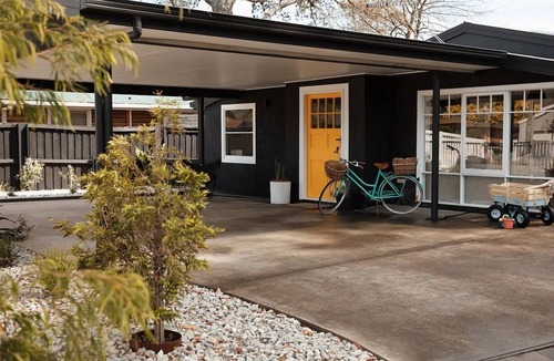 Seven Mile Beach House | 'San Souci at Seven Mile Beach'
