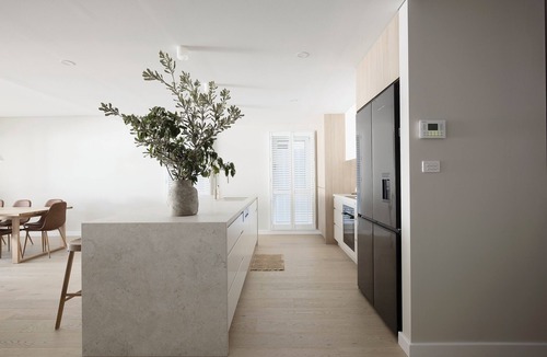 Shoal Bay House | Sand at Shoal Bay (23a)