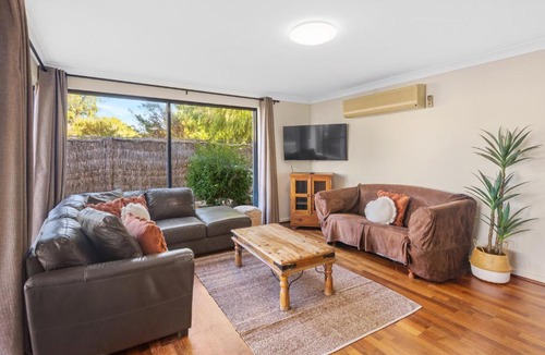 Broadwater Apartment | Sandbar Cape View Resort