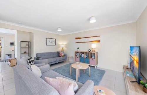 Anna Bay House | Sandcastles 11-23 Robinson St