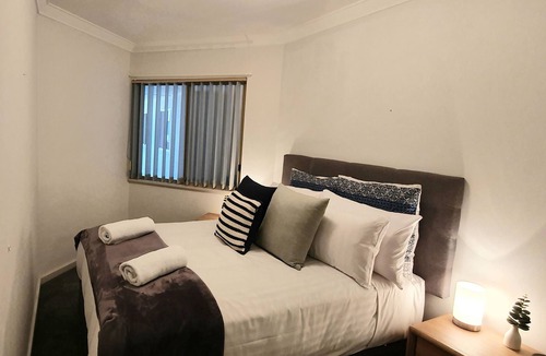 Scarborough Apartment | Sandcastles Luxury Retreat Apartment