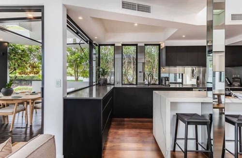 Casuarina House | Sandcastles- Pool and Sauna sleeps up to 14