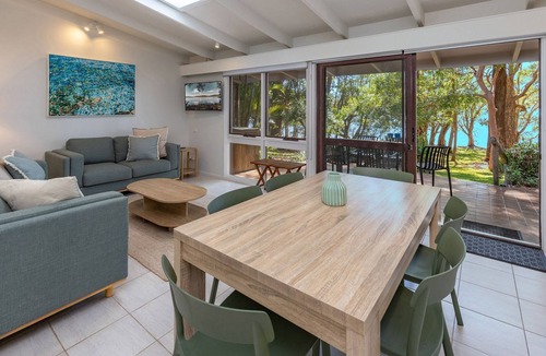 Smiths Lake Villa | Sandpiper 11 @ Sandpiper Retreat