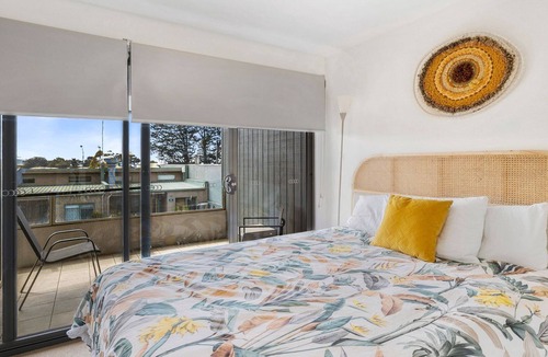 Lorne Apartment | Sandy Beach Apt 6 - Fantastic Location And WiFi