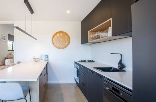 Culburra Beach House | Sandy Rays - 5 Mins Walk to Beach