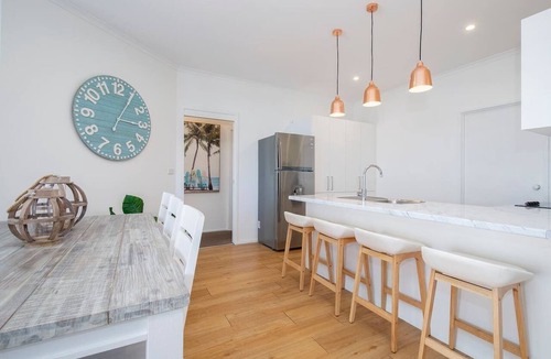 Newcastle East Apartment | Sandy Shores A Spacious Newcastle Beach Escape