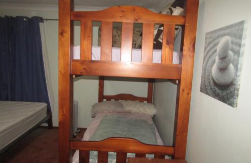 Mount Nasura Cabin | Santa lodge