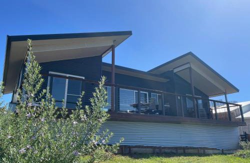 Bermagui House | Sapphire Lodge