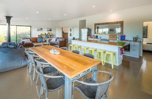 Blue Rocks House | Sawyers Bay Shacks