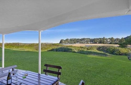 North Avoca House | Sea and Sunset - Absolute Beachfront