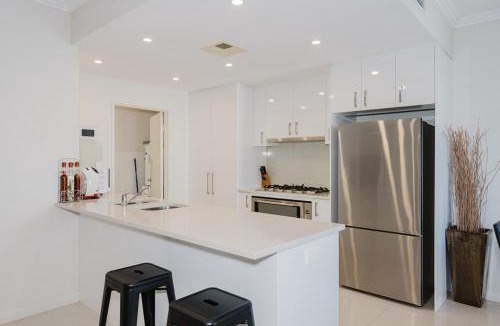 Rockingham Villa | Sea Breeze Villas by Rockingham Apartments