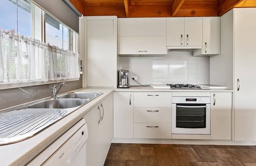 Marengo House | SEA-ESTA – views, nature, and serenity