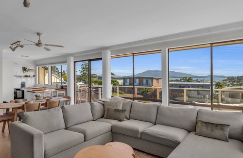 Bermagui House | Sea Gazza - Welsh Street 12