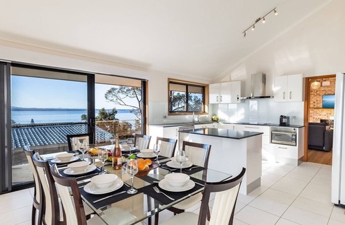 Corlette Apartment | Sea La Vie 3 Warruga St, Corlette