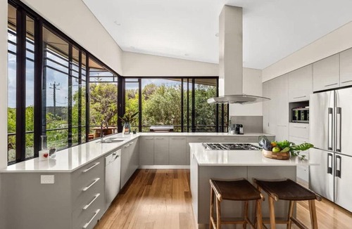 Gracetown House | Sea La Vie - Refined Sanctuary near Surf & Wineries