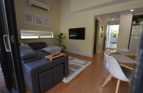 Preston Beach Ski Chalet | Sea Renity Preston Beach