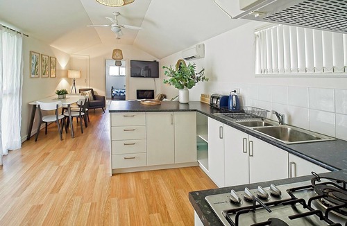Dalrymple Apartment | Sea Salt Apartment 3 - Short walk to beach! Free WiFi! newly decorated!