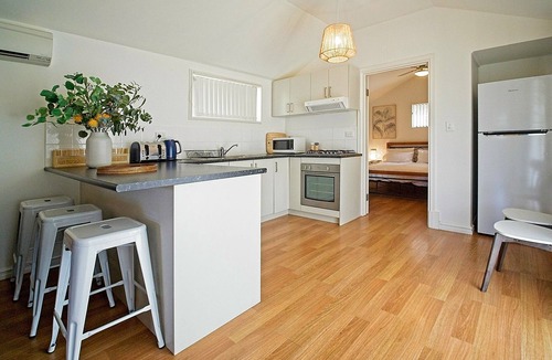 Dalrymple Apartment | Sea Salt Apartment 3 - Short walk to beach! Free WiFi! newly decorated!