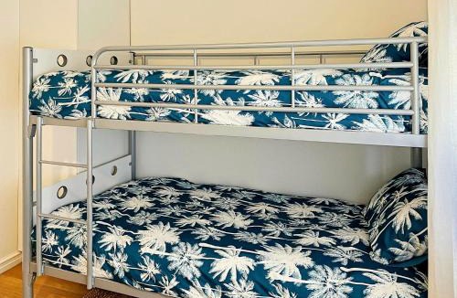 Dalrymple Apartment | Sea Salt at Stansbury Apartment 1