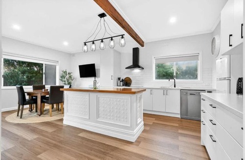 Peterborough House | Sea Salt cottage