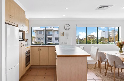 Maroochydore Apartment | Sea Shapes Coastal Escape 3 Bed Apartment