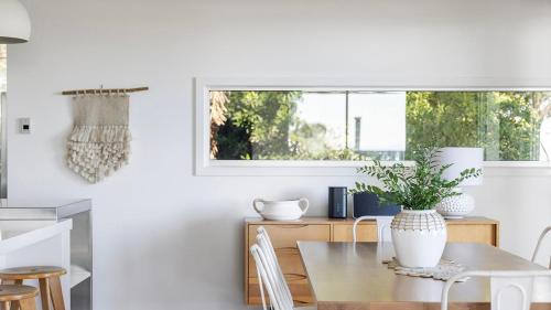 Shoal Bay House | Sea Vista at Shoal Bay - Heated Pool, Fireplace and Views