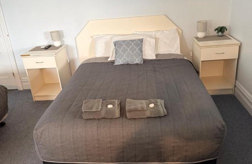 Tumby Bay Hotel | Seabreeze Hotel Tumby Bay