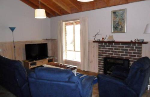 Ventnor House | Seabreeze On Anchorage