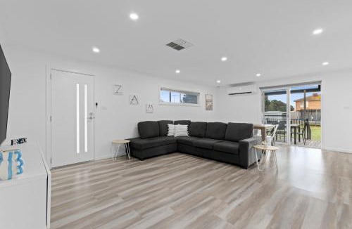 Portarlington House | Seabreeze Retreat