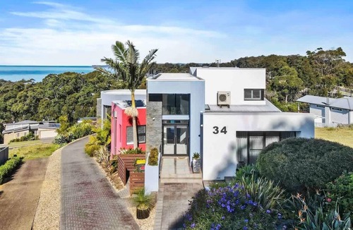 Long Beach House | Seabreeze Sanctuary
