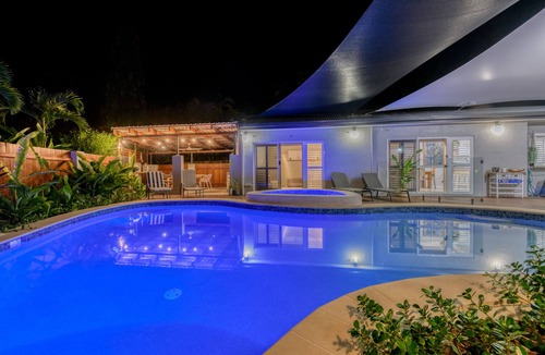 Port Douglas House | Seabrook Beach House & Cottage