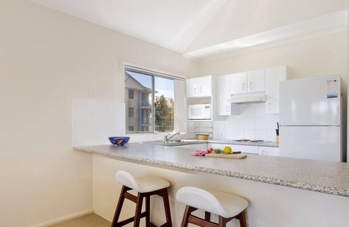 Hawks Nest Apartment | Seachange Apartment 3
