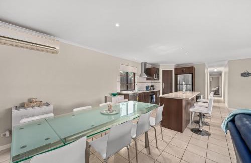 Aldinga Beach House | Seacret Oasis - Aldinga Beach - C21 SouthCoast Holidays