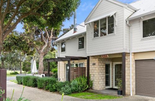 Barwon Heads Apartment | Seahaven Village