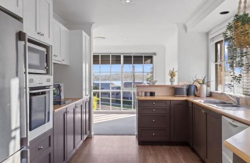 Fishing Point House | Sealand Retreat