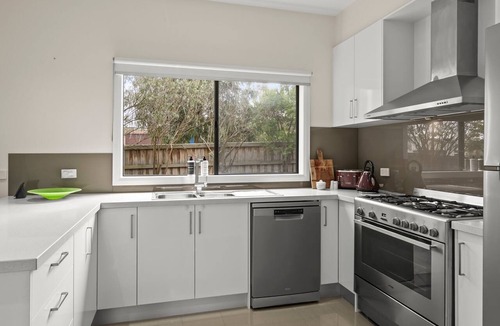 Indented Head House | Seamist Retreat - A relaxing coastal escape designed for easy holiday living