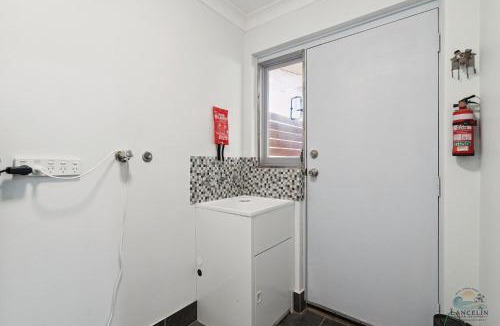 Lancelin House | Seas the Day