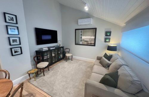 Glenelg House | Seascape Cottage