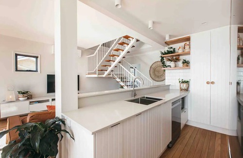 Wamberal House | Seaside retreat Wamberal renovated 2023
